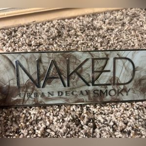 Urban Decay NAKED Smoky